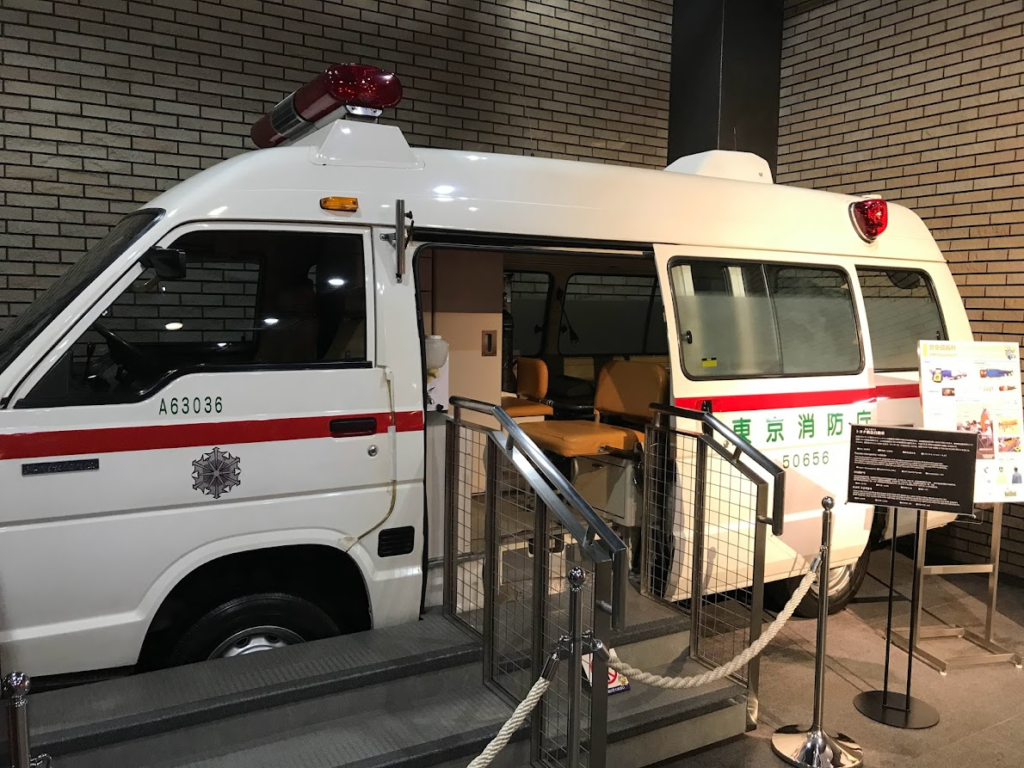 四谷にある消防博物館に展示されている救急車