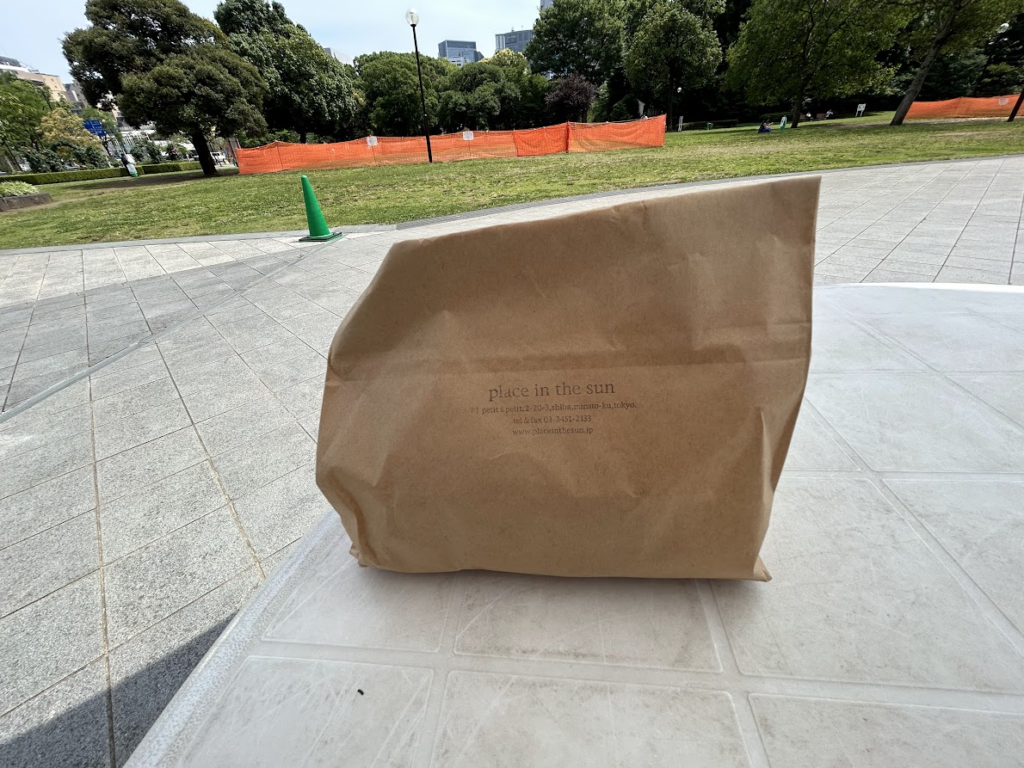 芝公園にあるプレイスインザサンのBLTサンドイッチ